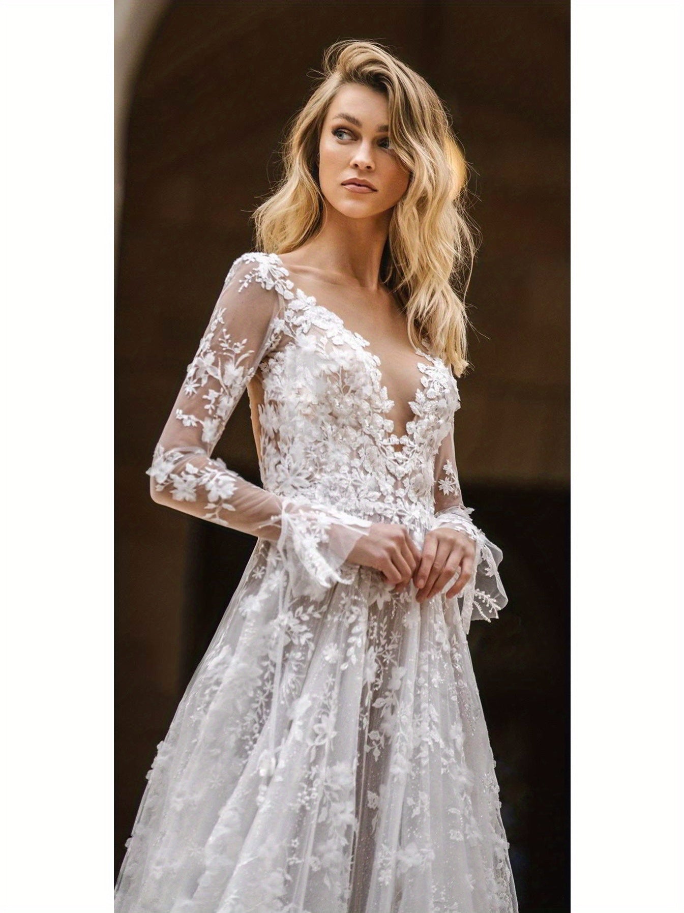 Women's Elegant Floral Lace Wedding Guest & Bridesmaid Dress - V-Neck Long Sleeve Semi-Sheer Floor-Length Evening Gown with Mermaid Silhouette for Weddings & Formal Events, Wedding Dress, Delicate Fabric Detail