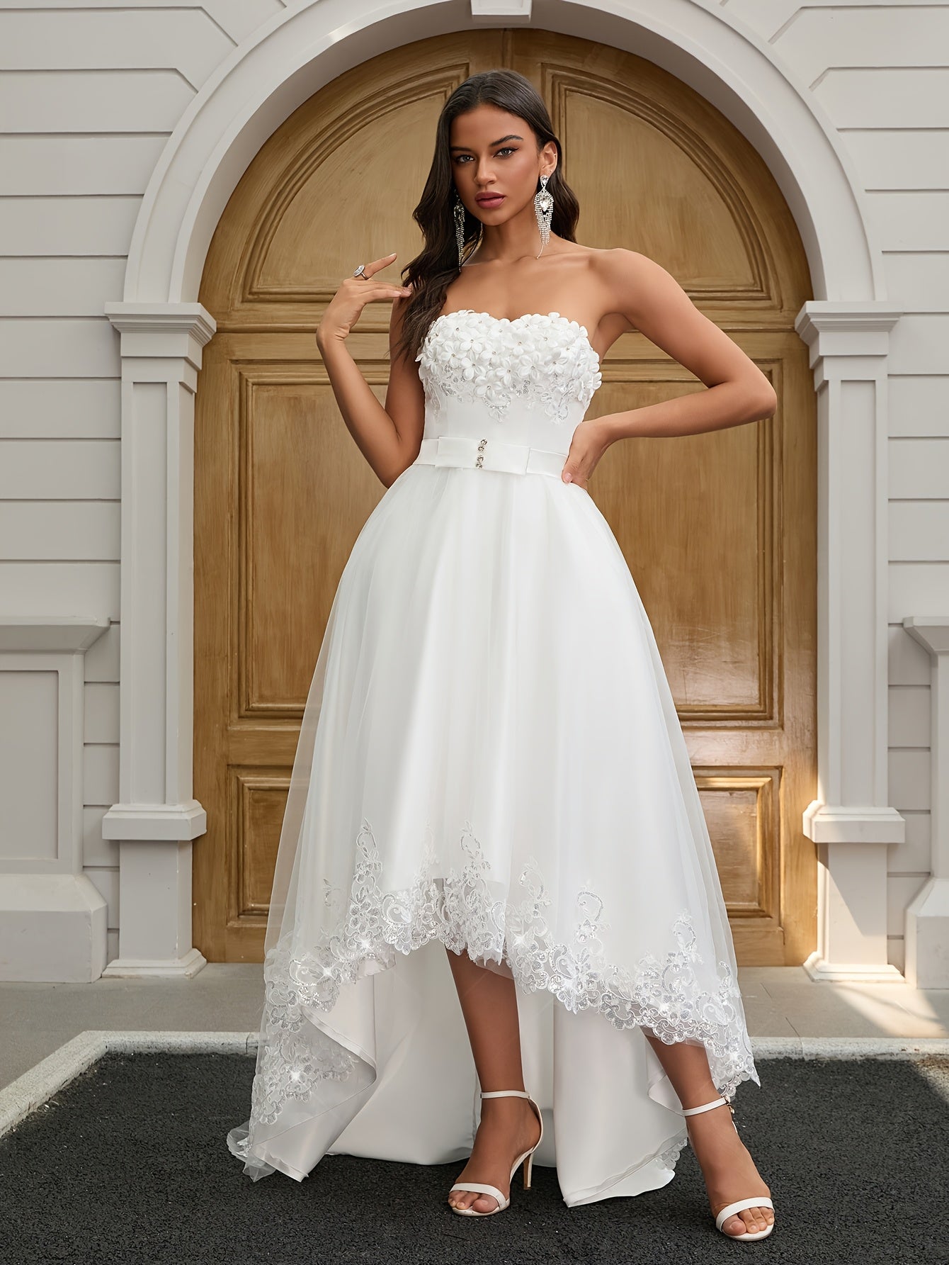 Women's Elegant Strapless bridal wedding gown - Flattering Formal party dress with Floral train, A-Line silhouette for Bridal, Prom, Galas - White Ballgown, Evening Wear, Asymmetrical Hemline, Highquality Fabric, Prom Attendees