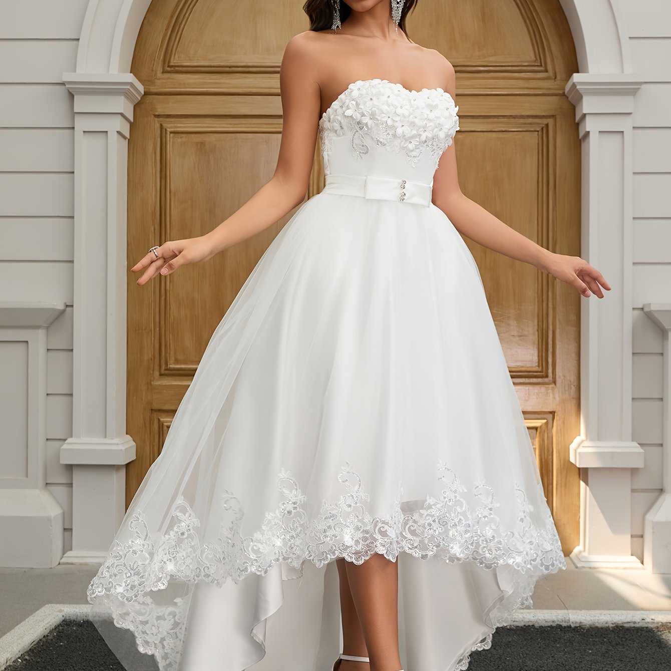 Women's Elegant Strapless bridal wedding gown - Flattering Formal party dress with Floral train, A-Line silhouette for Bridal, Prom, Galas - White Ballgown, Evening Wear, Asymmetrical Hemline, Highquality Fabric, Prom Attendees